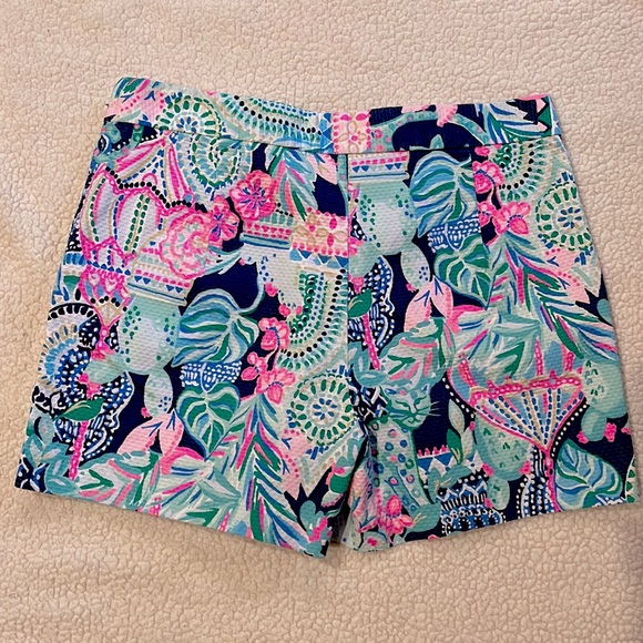 Lilly Pulitzer Malie Stretch Lookin Sharp Shorts EUC Size 2 - Picture 3 of 12